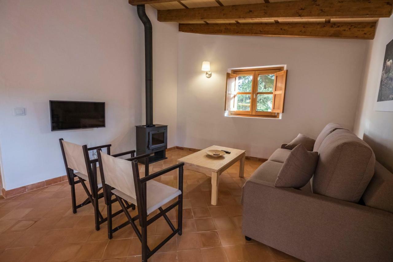 Agroturismo Son Alzines Lluc Exterior photo